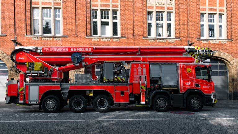 Kleintransport Hamburg: Efficient Solutions For Urban Logistics