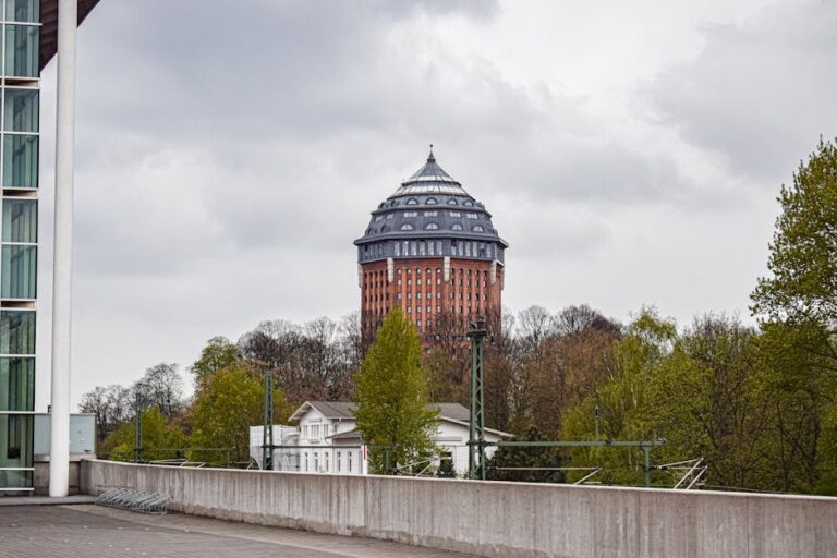 Discover The Hidden Gems Of Kleintransport Hamburg
