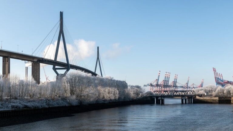 Möbeltransporte Hamburg: Ein Reibungsloser Umzug In Die Hansestadt