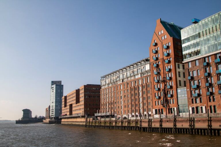 Möbeltaxi Hamburg: Ihr Partner Für Umzüge Und Transporte