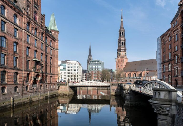Der Ultimative Guide Zum Möbeltaxi In Hamburg: So Transportieren Sie Ihre Möbel Stressfrei!