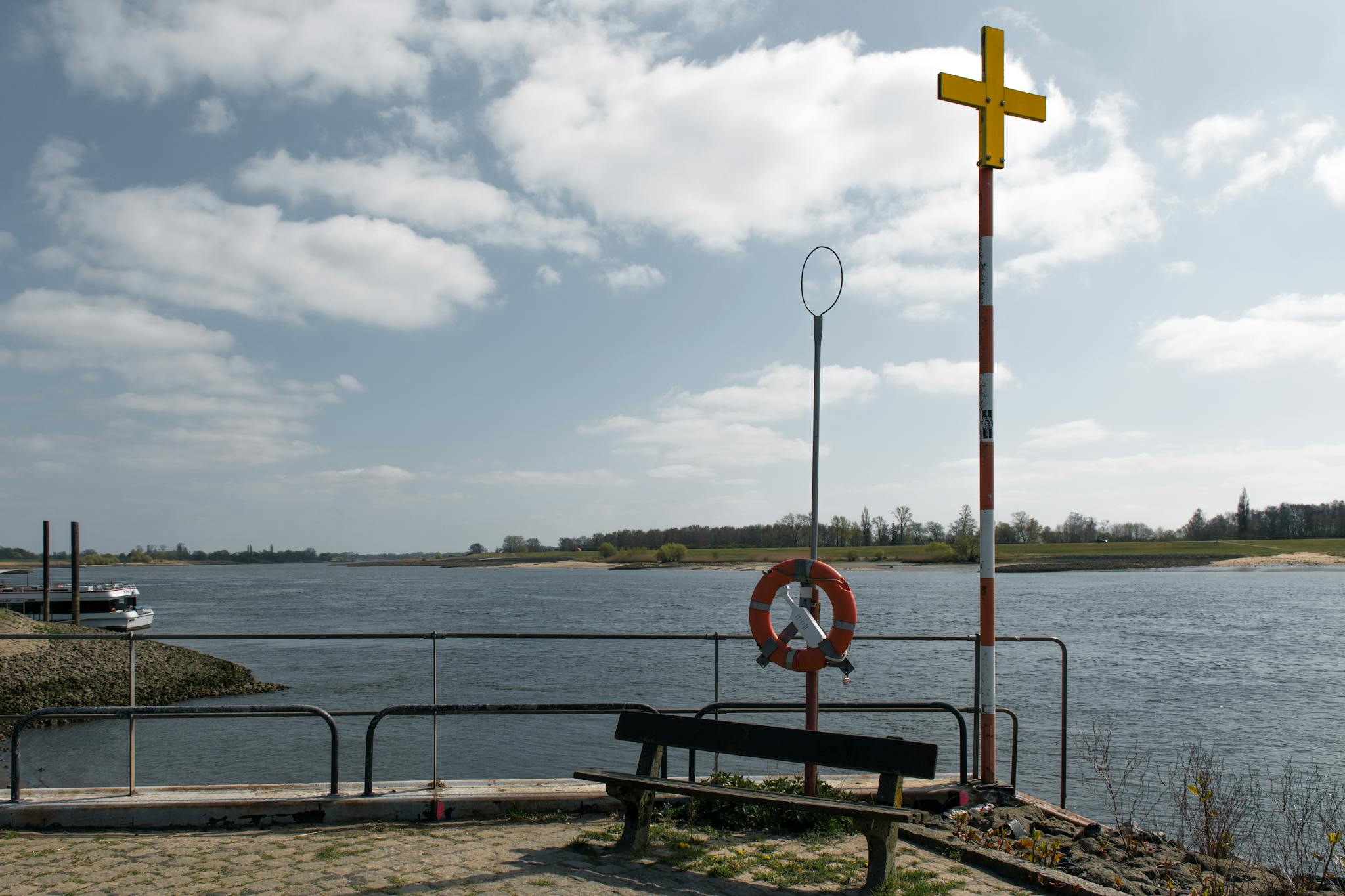 a-tranquil-riverside-scene-in-hamburg-with Maximizing Your Blog’s Reach: SEO Tips for Bloggers